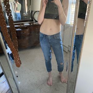 Levi’s low rise crop